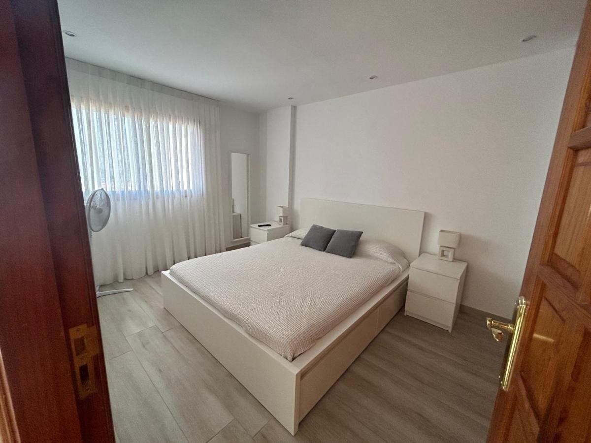 Apartamento En Los Cristianos Apartment ลอส กริสเตียนอส ภายนอก รูปภาพ